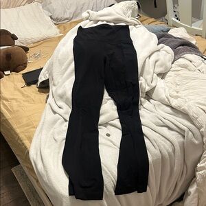 LULULEMON Black High-Waisted Leggings